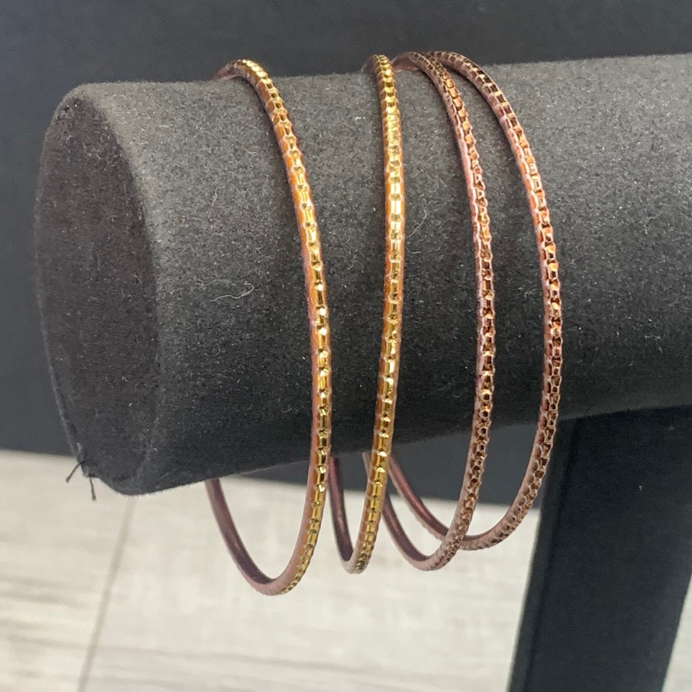 Set of 4 Textured Metallic Bangle Bracelets Rose Gold Bronze Tone 8 Inch 5350